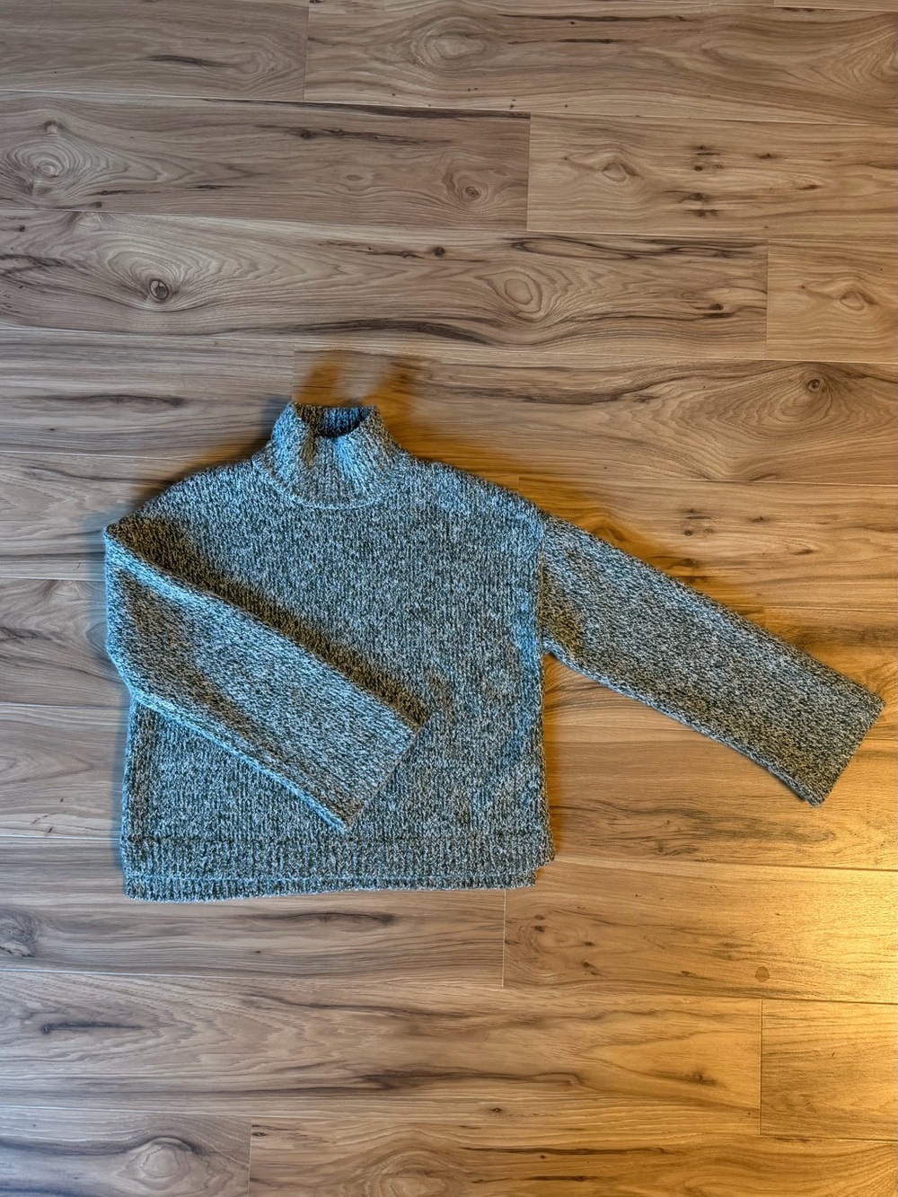 Women’s Cozy Mock Neck Sweater in Heather Gray